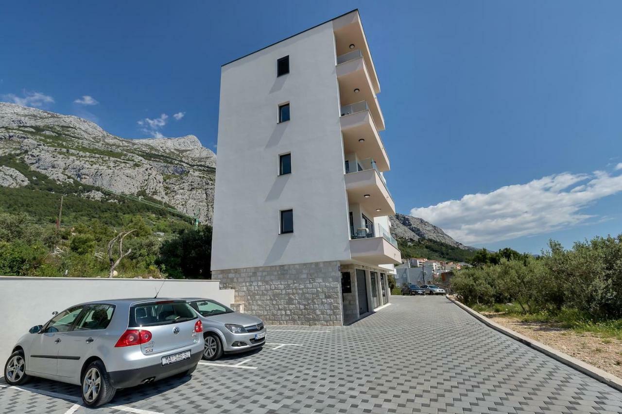 Charming Apartment Tissa With Sea View Makarská Exteriér fotografie